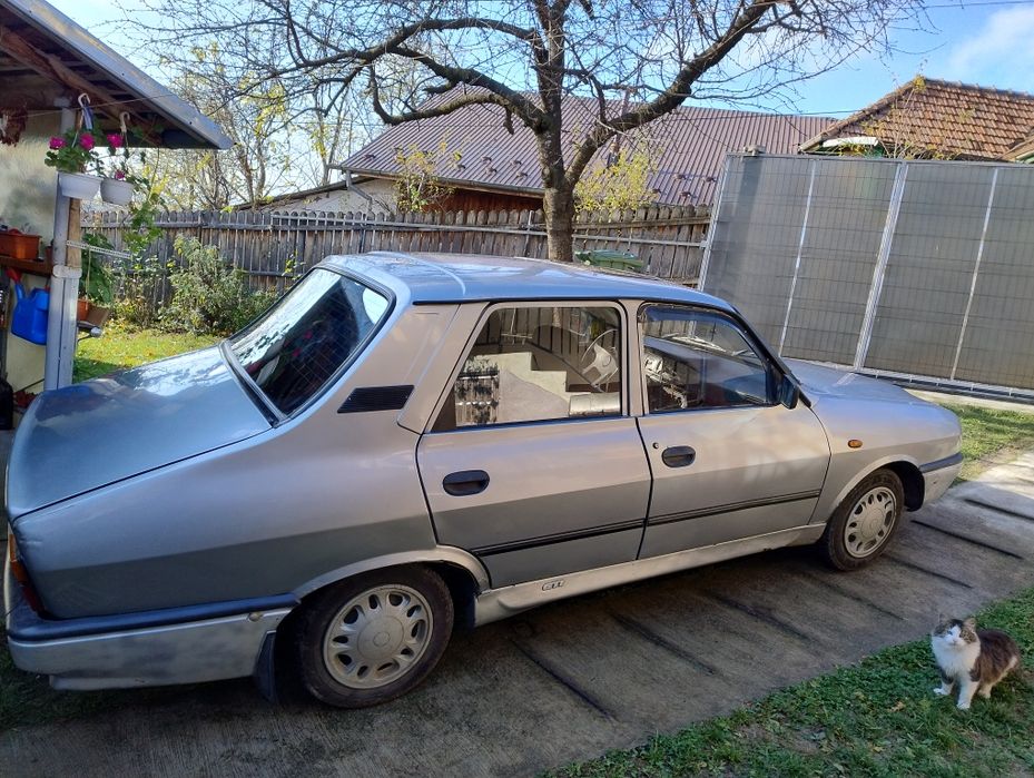 Dacia 1310 cu trapa ,an fabricație 2000, injectie Bosh