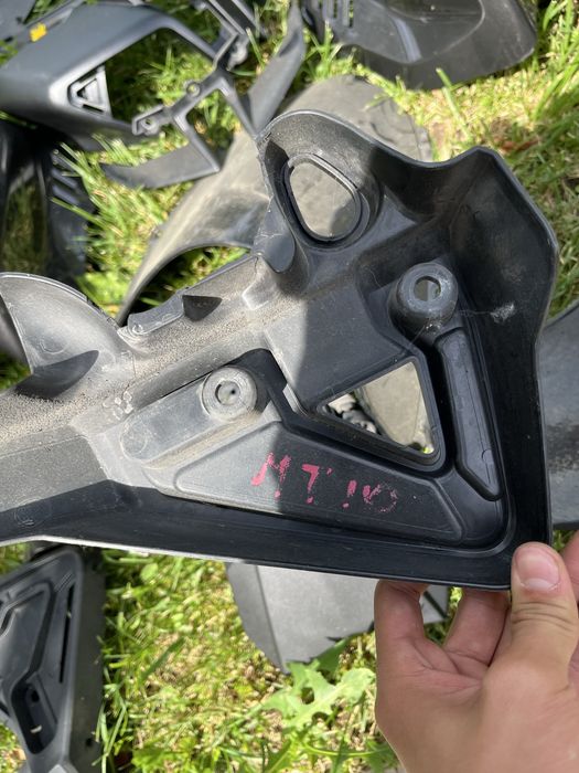 Пластик на Yamaha MT-10