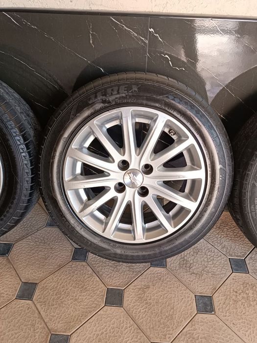Cobalt Diska Balon Sotiladi 195 60 R15 Holati Yaxshi
