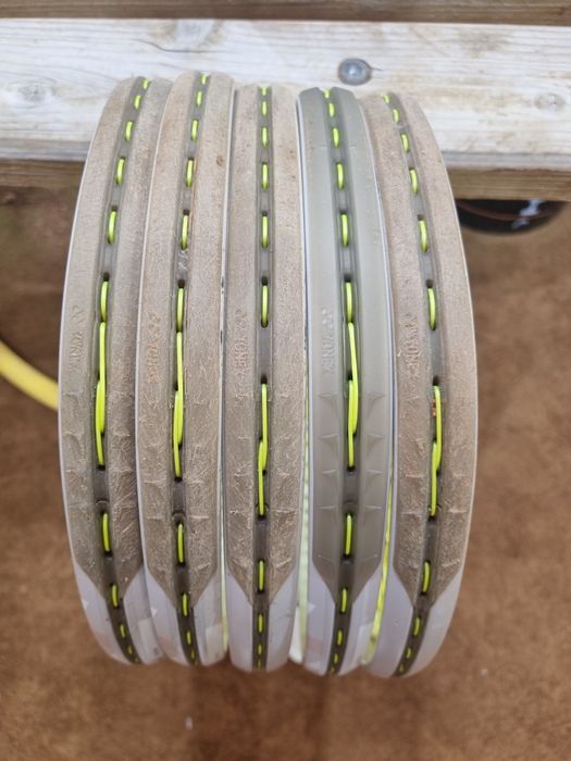 Racheta Yonex Vcore 100L bej