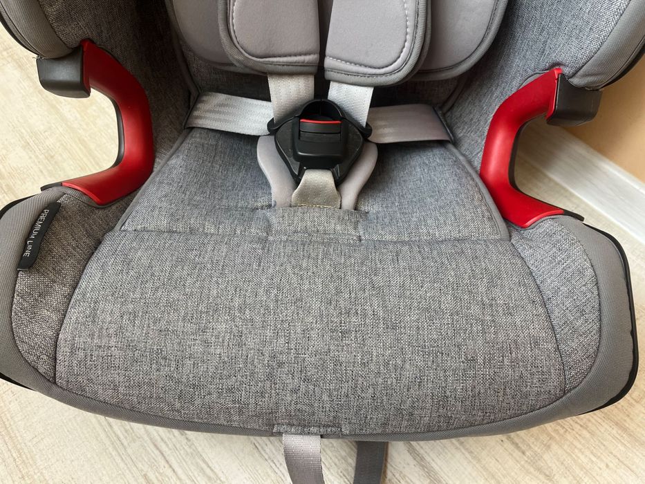 Детско столче за кола Britax Romer Advansafix IV R Grey Marble КАТО НОВО (изпрано и дезинфекцирано) - от 9 до 36 кг с ISOFIX + подарък!