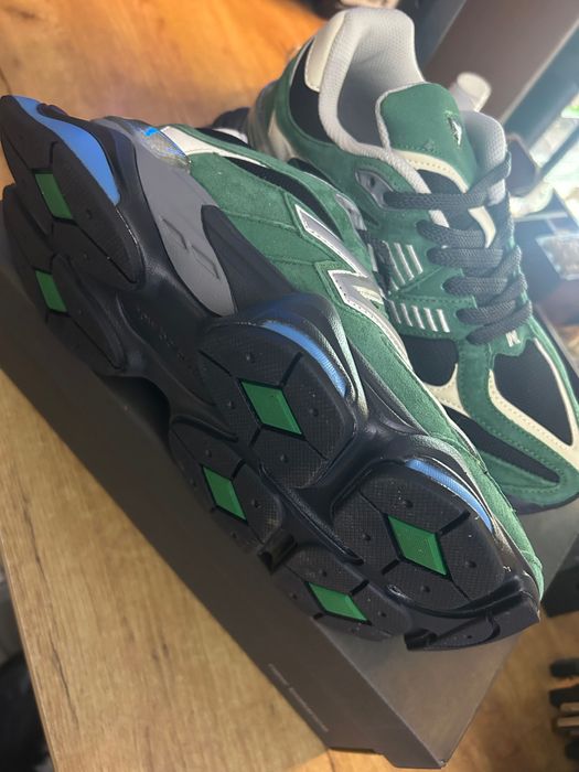 Обувки New Balance 9060