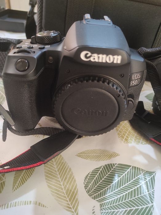 Canon EOS 850 D фотоаппарат