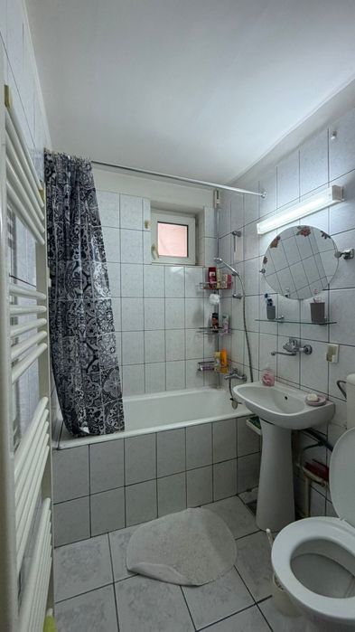 Apartament cu 3 cameră