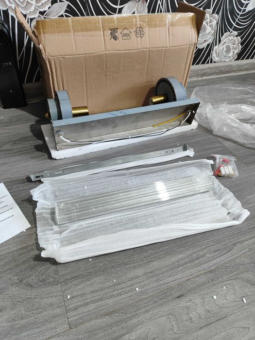 ПРОМО ! GOLD Луксозна стенна лампа с кристални абажури !