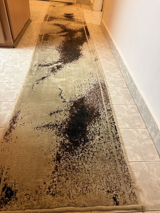 Голям килим и пътека