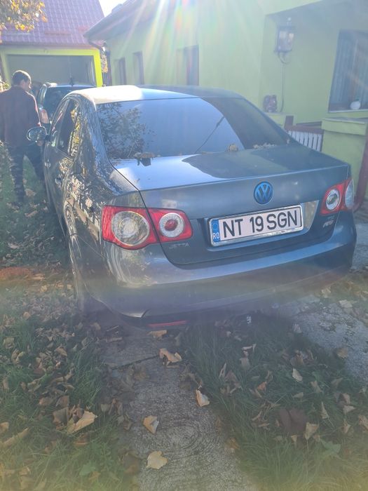 Vând jetta 1.9 Tdi