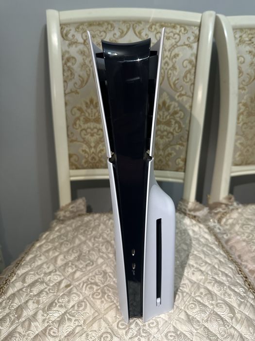 продам playstation 5 slim