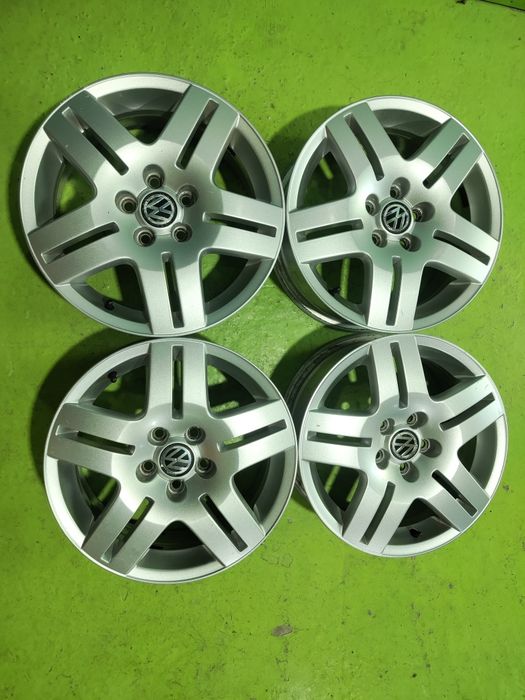 15 5x100 Vw Polo Skoda Fabia Seat лети джанти 5х100 шкода