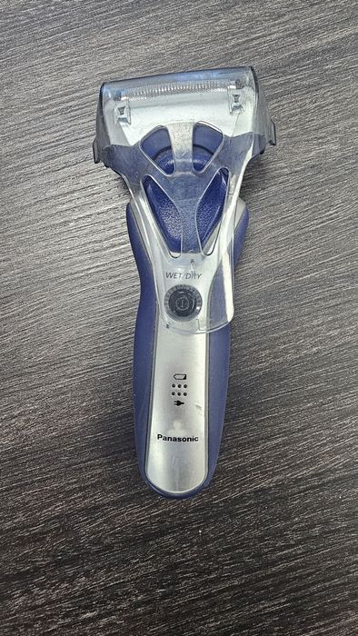 Электробритва Panasonic ES-RT37