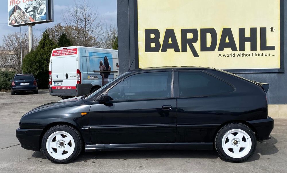 Lancia delta HPE 2.0 16v