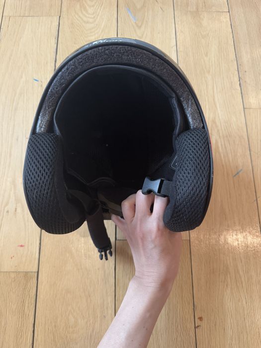 Детска ски каска xs