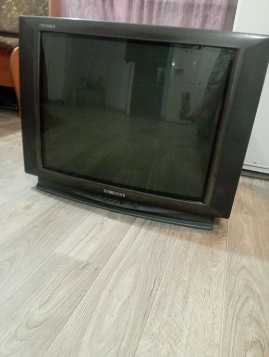 Продам телевизор в  отличном, рабочем состояние,