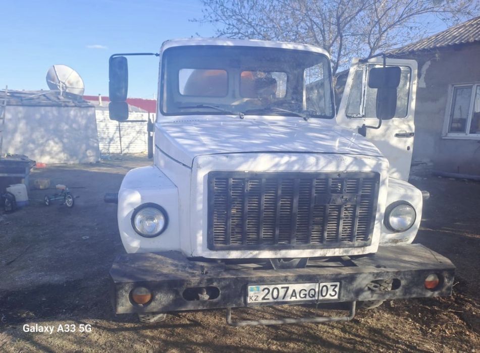 Продам ассанизатор на ходу срочно