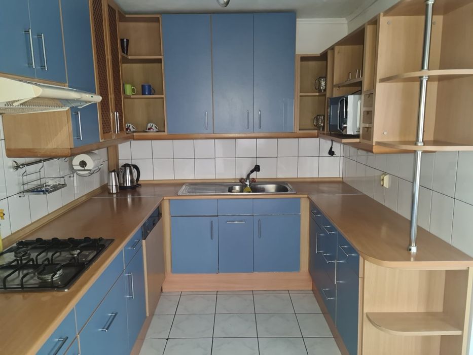 Chirie apartament 5 camere