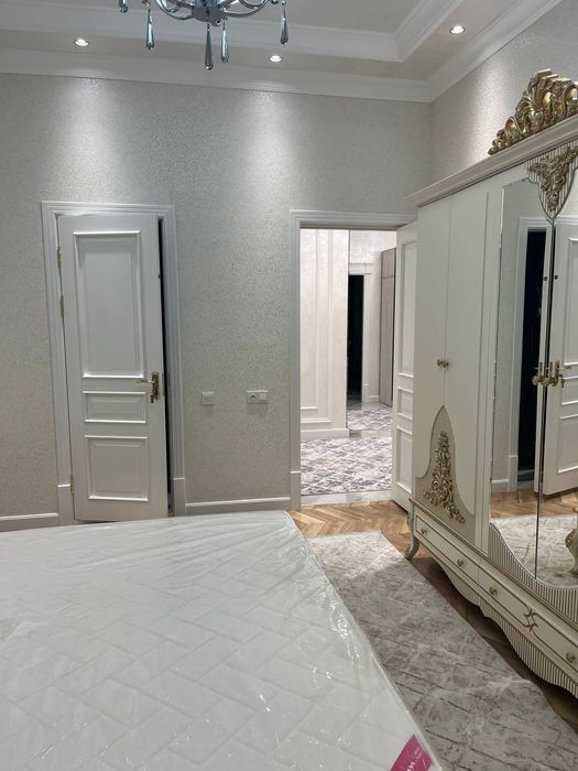 Аренда 3х ком. Алайский ( Новостройка )