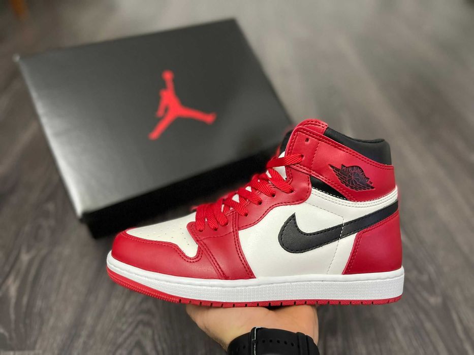 Jordan 1 CHICAGO premium