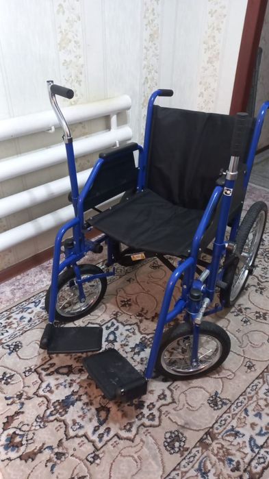 Инвалидная коляска