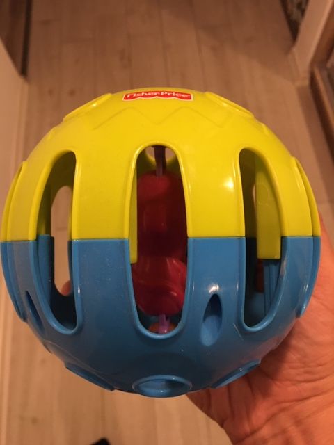 детска играчка - fisher price
