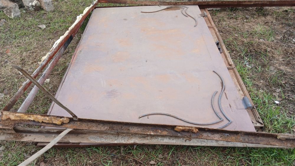 Продам ворота для гаража