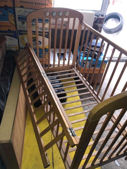 Детско креватче с матрак