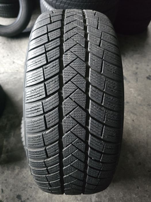 Vredstein 235/55 R17 103V MS iarnă