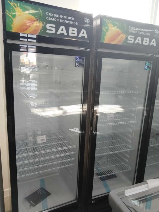 Витринный холодильник