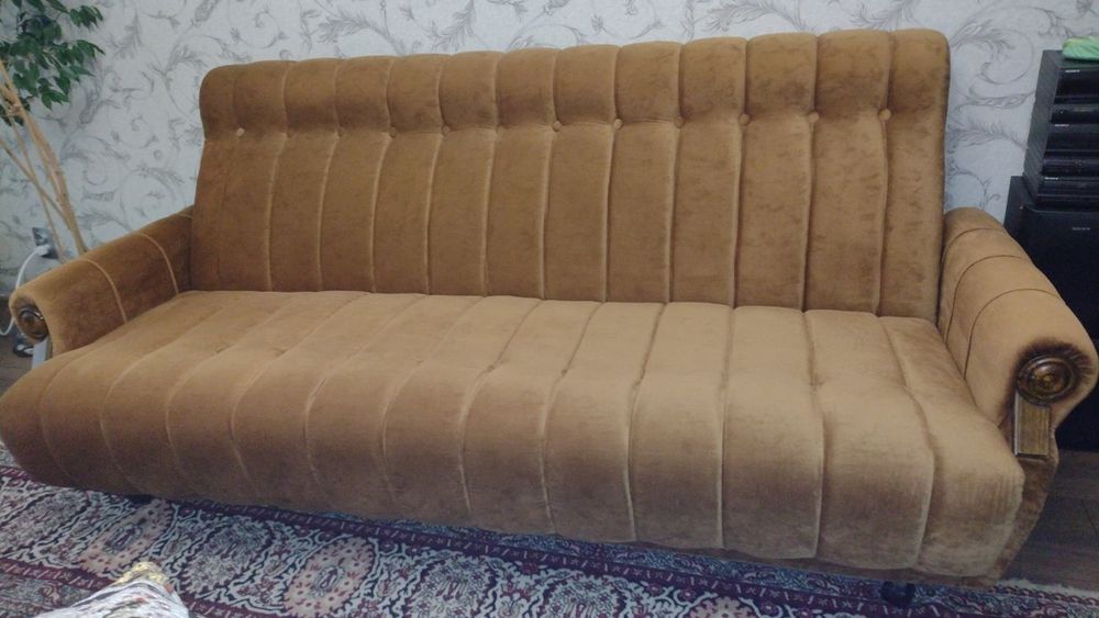 Холна гарнитура цвят "старо злато"