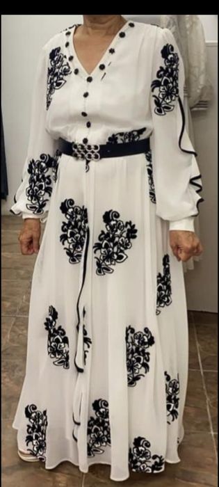 продаю платье шифоновое