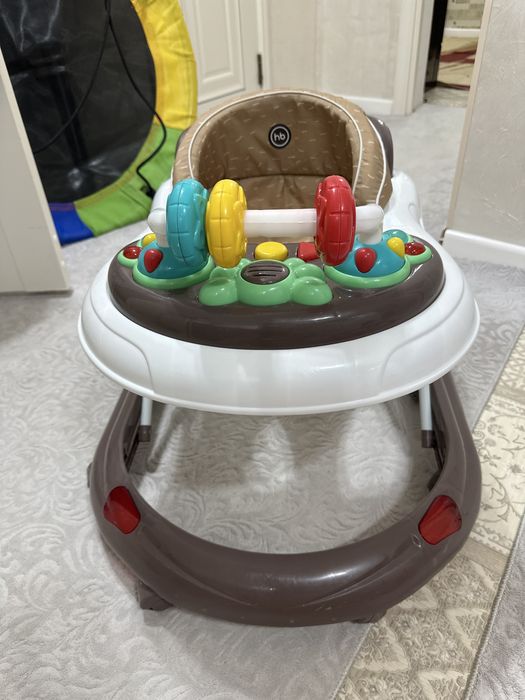 Ходунок музыкальный