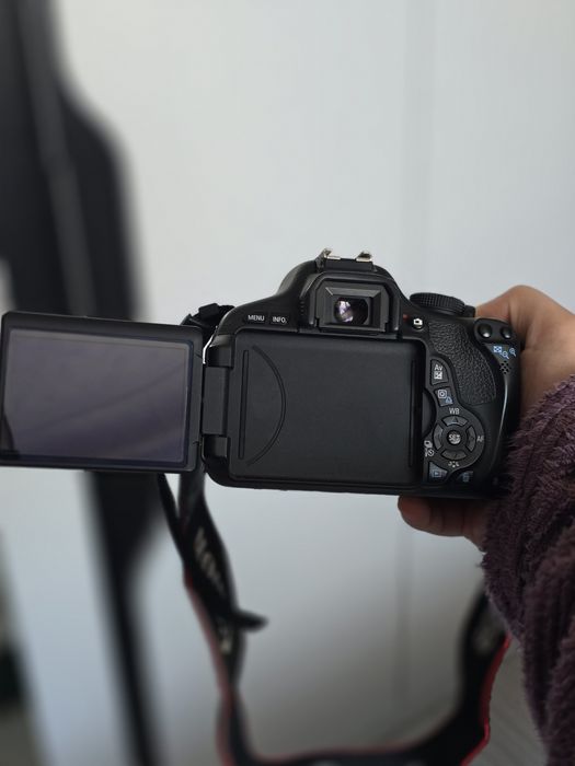 Canon EOS 600D + чанта