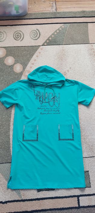 Продам разную одежду