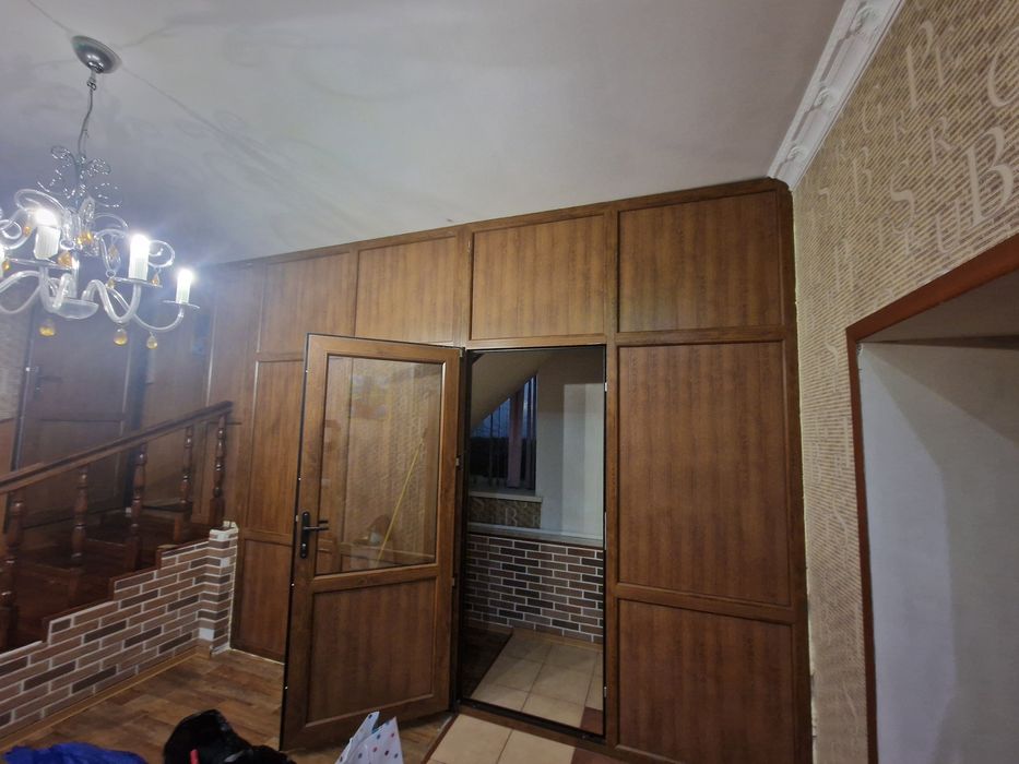 Продам пластиковую перегородку, торг!