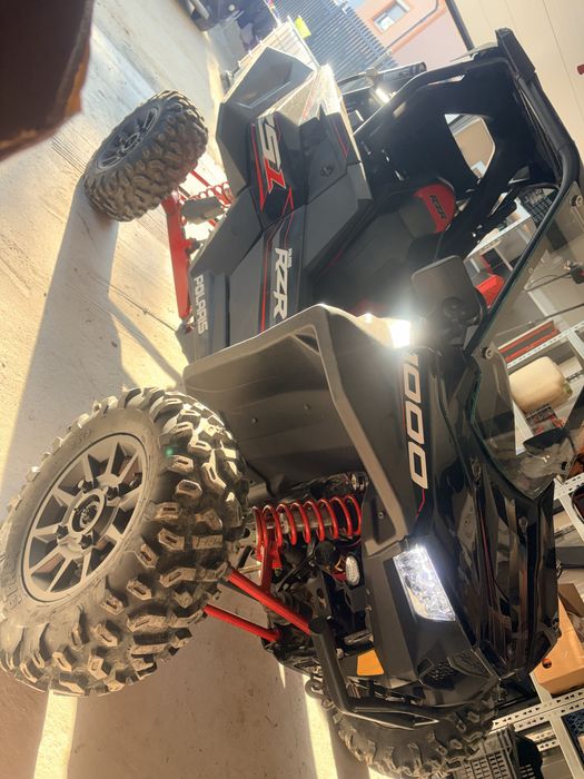 Polaris RZR RS1 1000