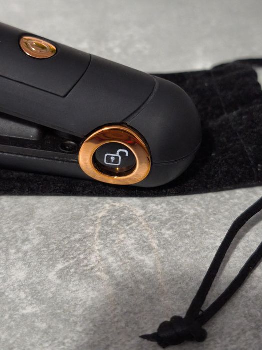 Placa de indreptare păr