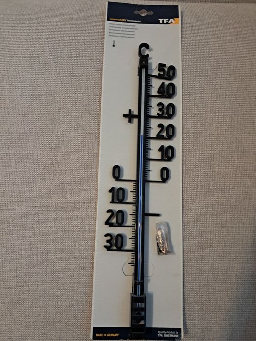 Термометър за вътрешна и външна темпетатура