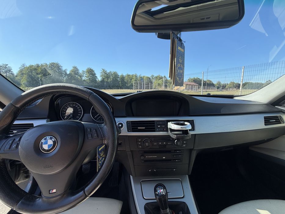 BMW Seria 3 E90 320D