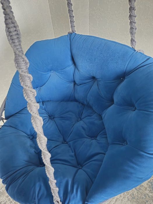 Подвесная качеля для дома