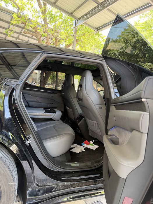 Zeekr 001 restayling