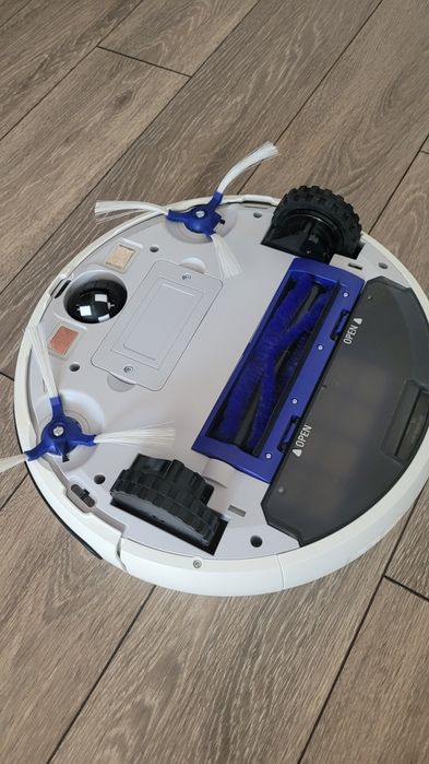 Vând aspirator robot Rowenta x-plorer serie 45.