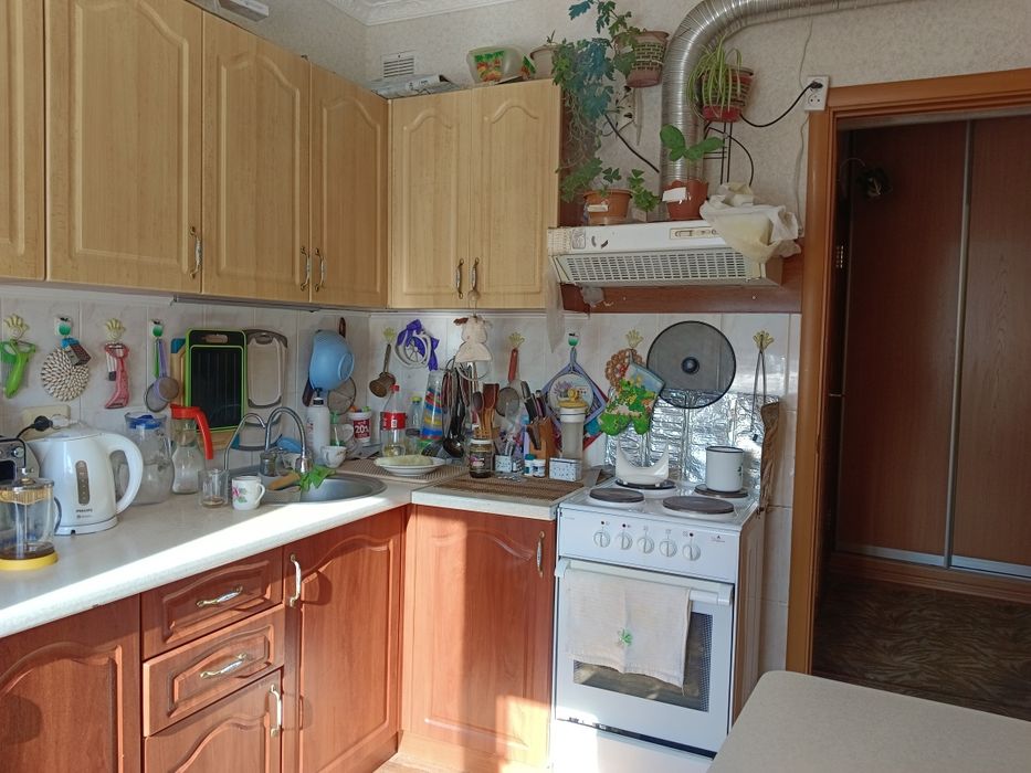 Ауэзова 77 квартира 2х комнатная