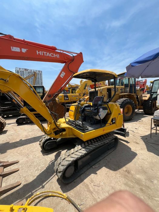 Продам миниэксковатор Комацу рс30