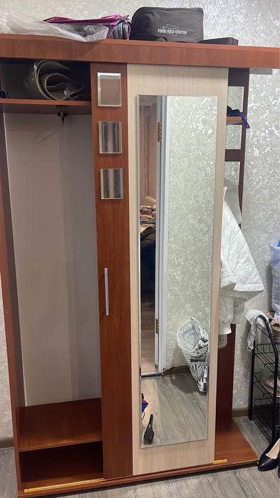 Продам прихожую в хорошем состоянии