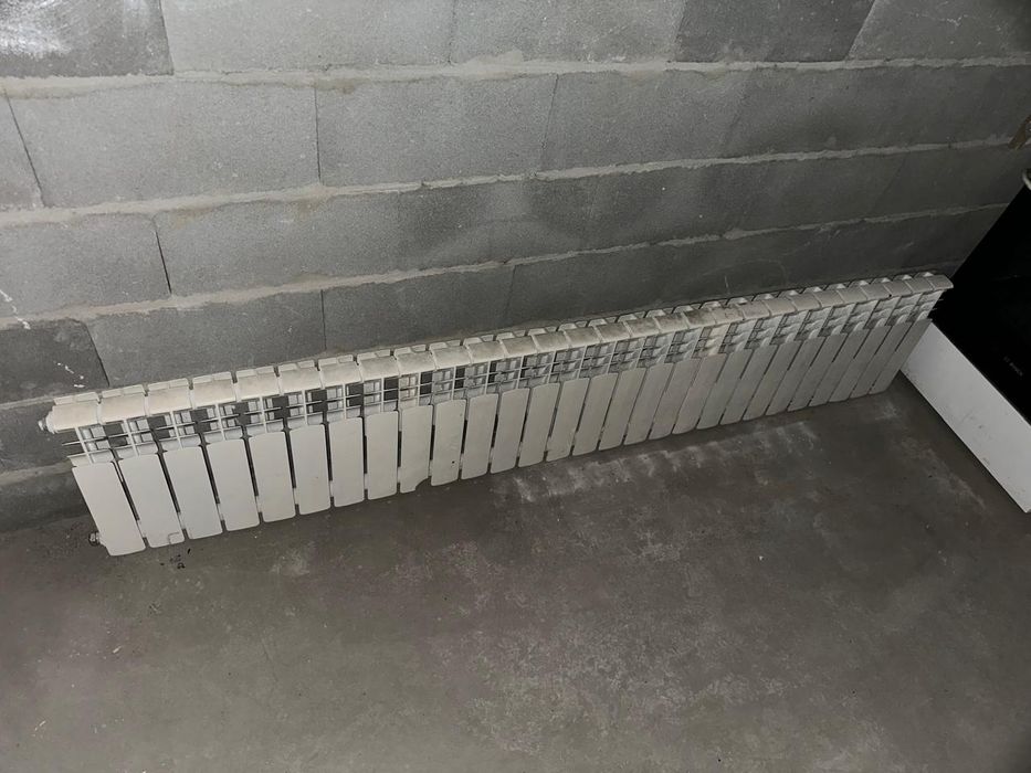 Радиатор, б/у, 2шт.