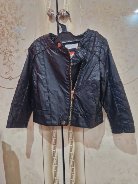 Geaca H&M pentru 1-2 ani