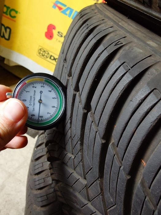215/50R17 Ceat allseason  2025 ca noi stare foarte buna