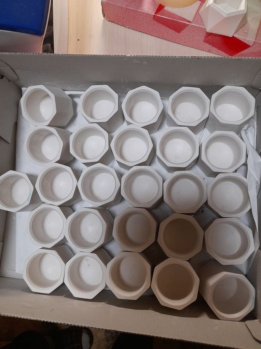 Продам  подсвечники