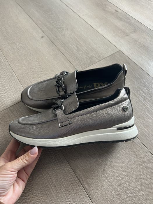 Pantofi superbi de  dama 37