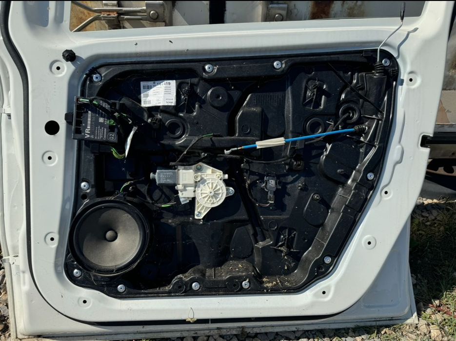 Предна дясна врата Mercedes B W242/W246 (2011-2017)