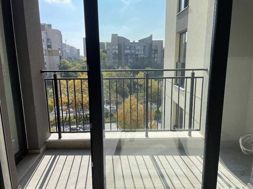 Продава се Двустаен апартамент в Пловдив, Тракия - 73 кв.м за 874 €/кв.м - Снимка #3